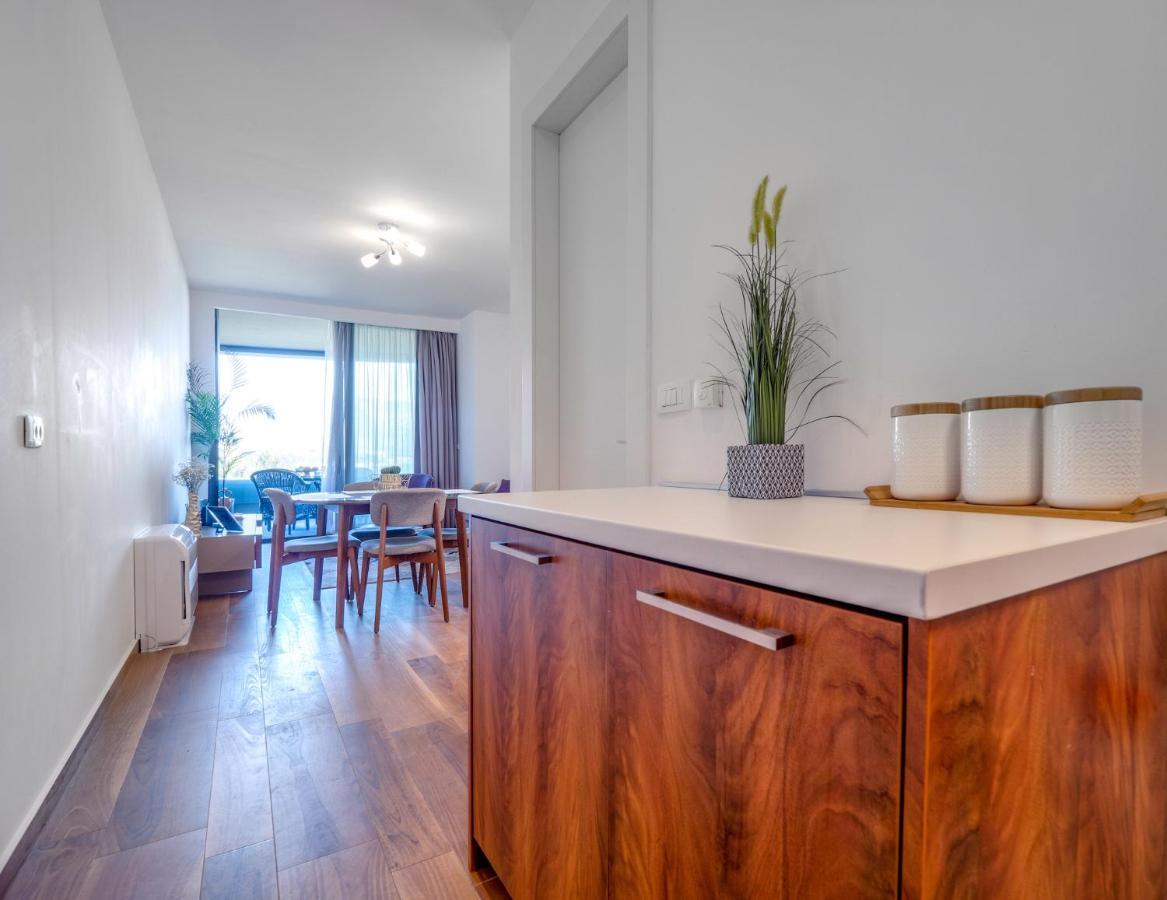 Apartments Garden Azure Будва Экстерьер фото